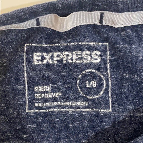 Men’s Express Dark Blue Short Sleeve Tee Size Large - Picture 2 of 4